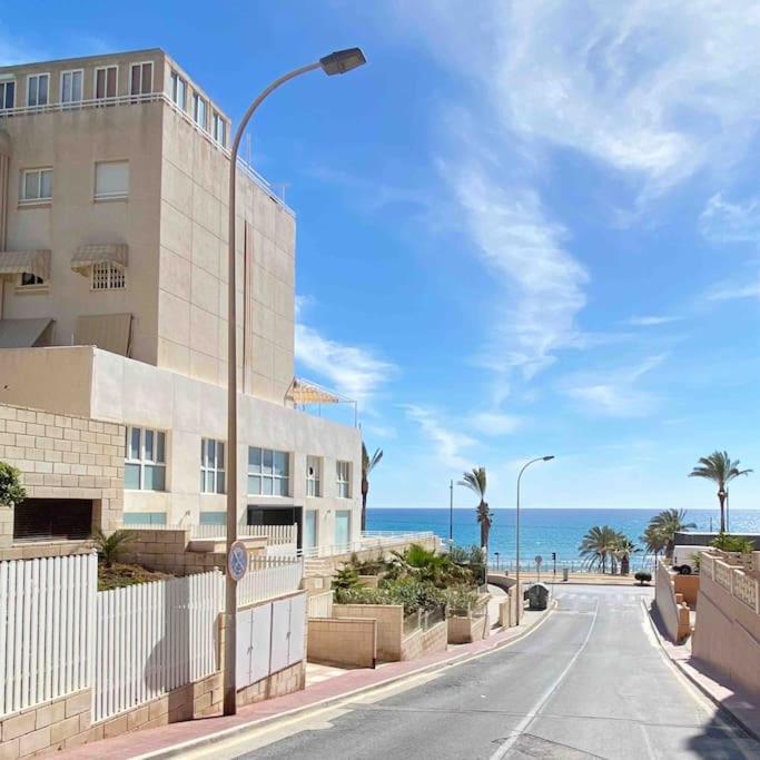 Attic With Great Terrace Close To The Sea Leilighet El Campello Eksteriør bilde