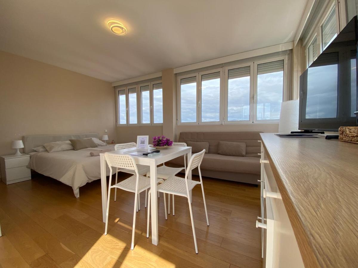 Attic With Great Terrace Close To The Sea Leilighet El Campello Eksteriør bilde
