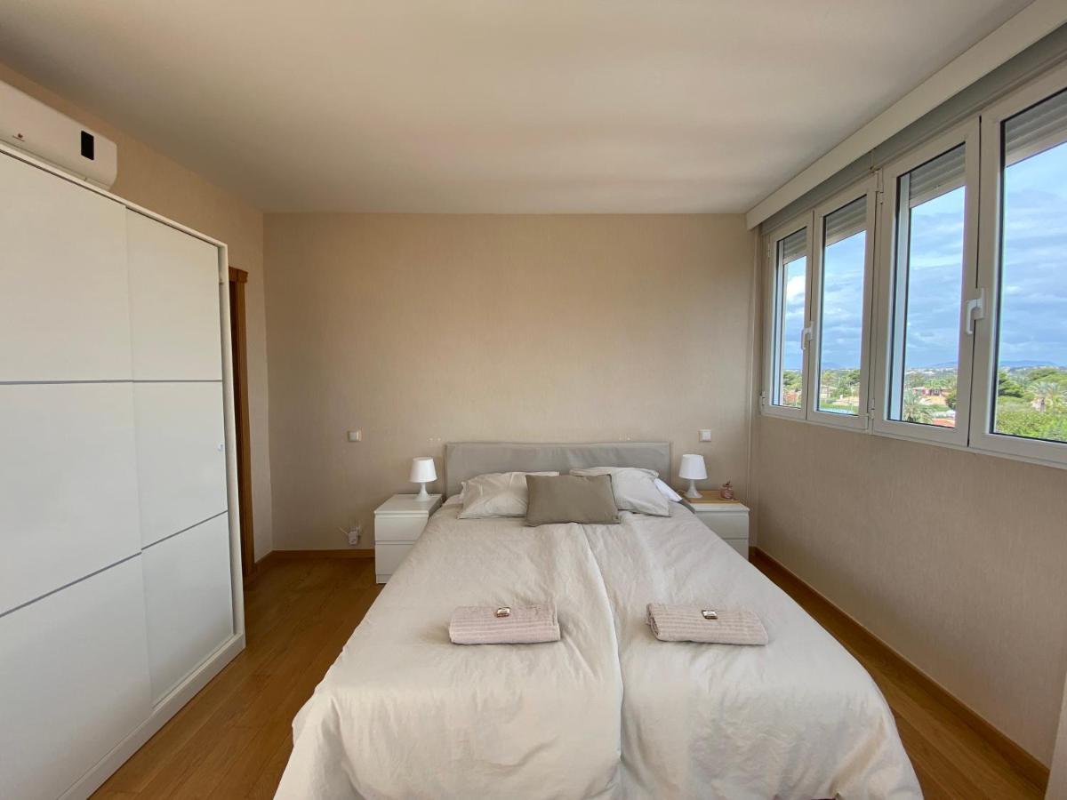 Attic With Great Terrace Close To The Sea Leilighet El Campello Eksteriør bilde