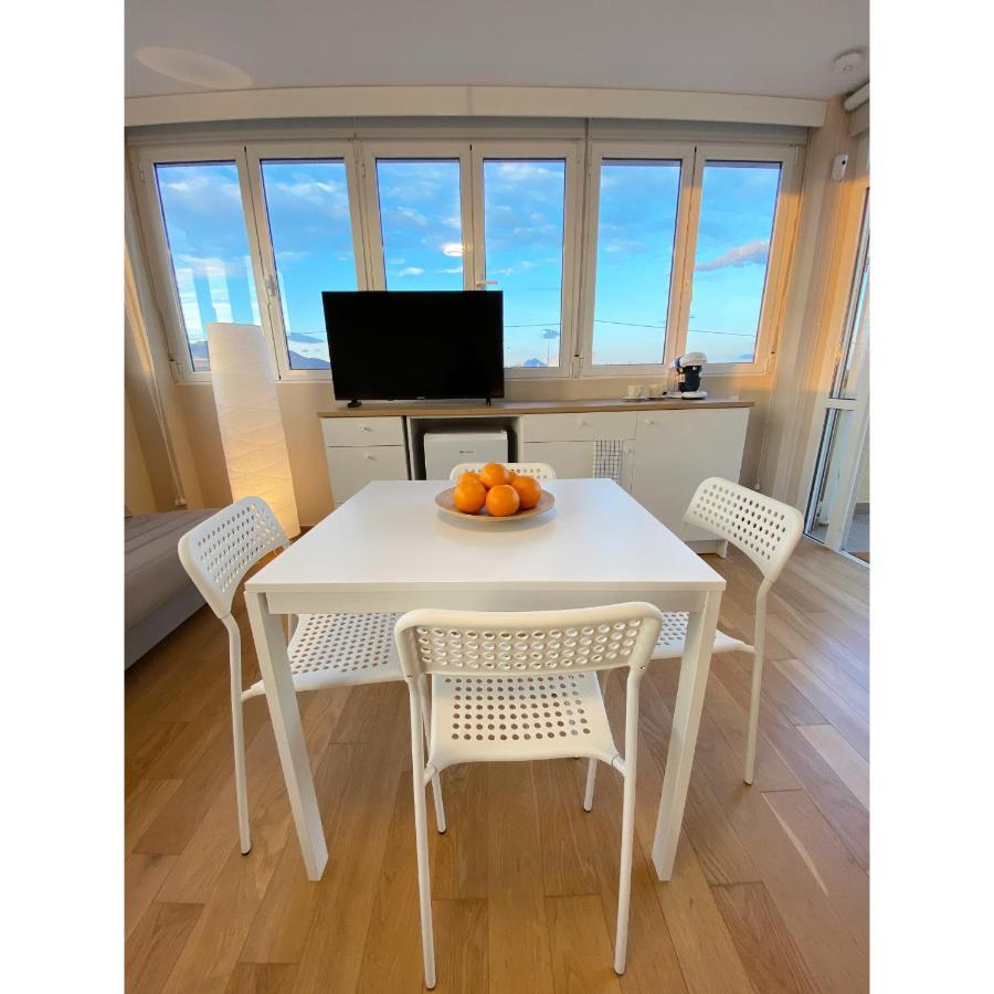 Attic With Great Terrace Close To The Sea Leilighet El Campello Eksteriør bilde